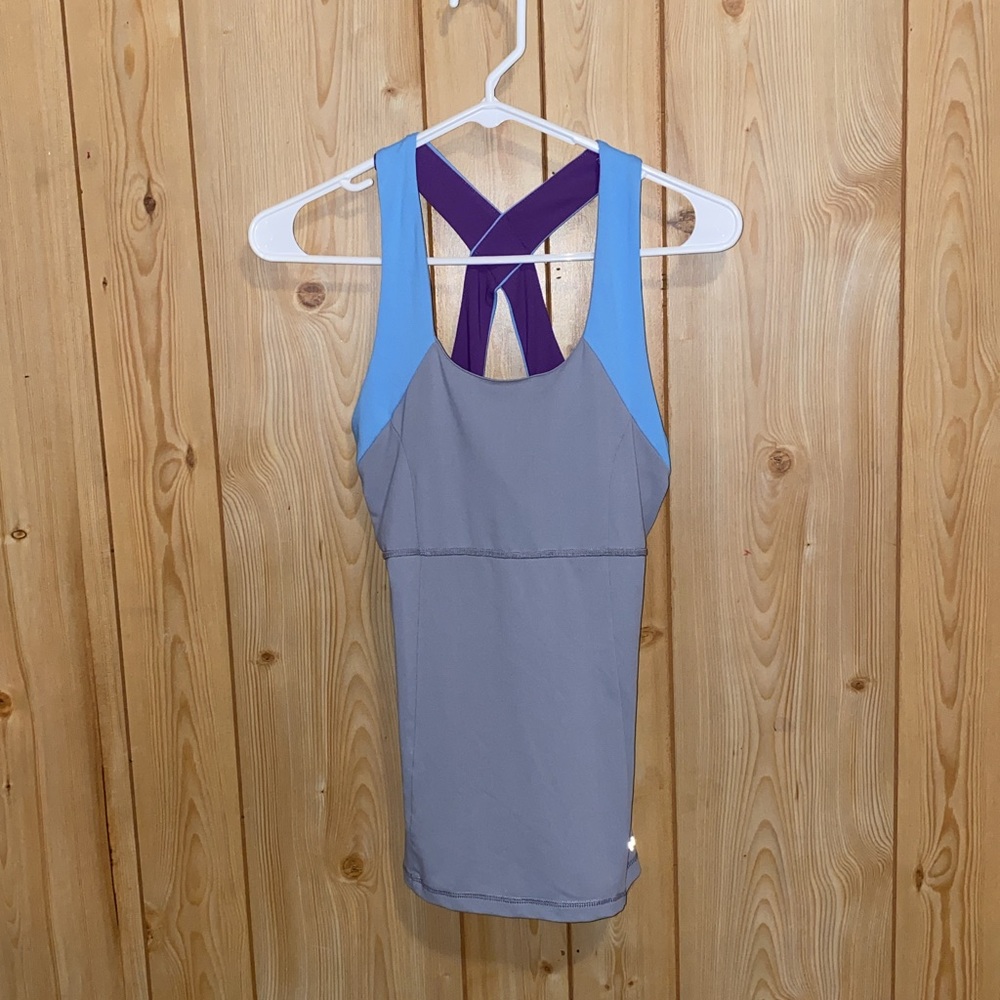 workout tank